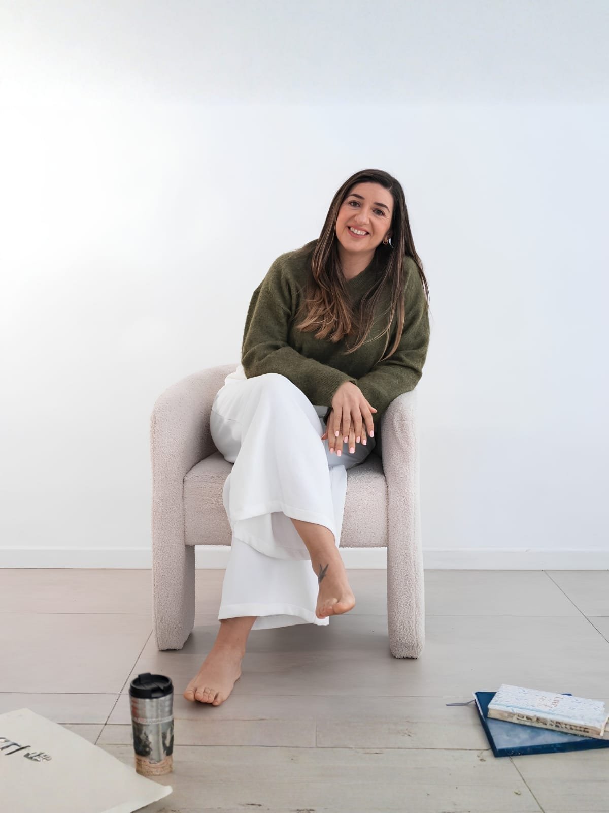Dra. Vanessa Martín, doctora especializada en nutrición integrativa, en consulta
